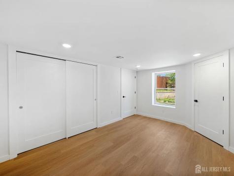 3 Meadow Road Edison NJ 08817
