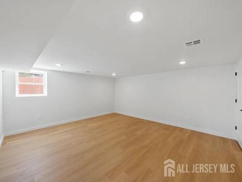 3 Meadow Road Edison NJ 08817