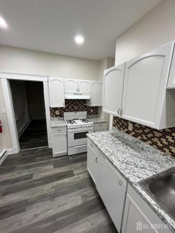 28 Victoria Avenue Spotswood NJ 08884