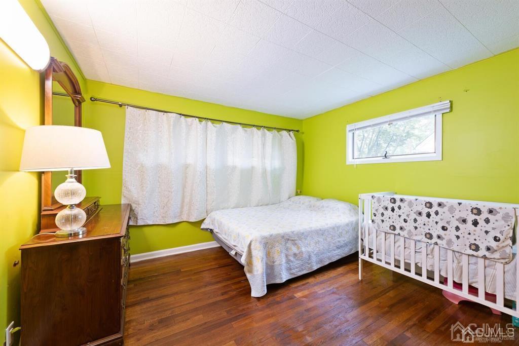 8 Kelly Street Metuchen NJ 08840
