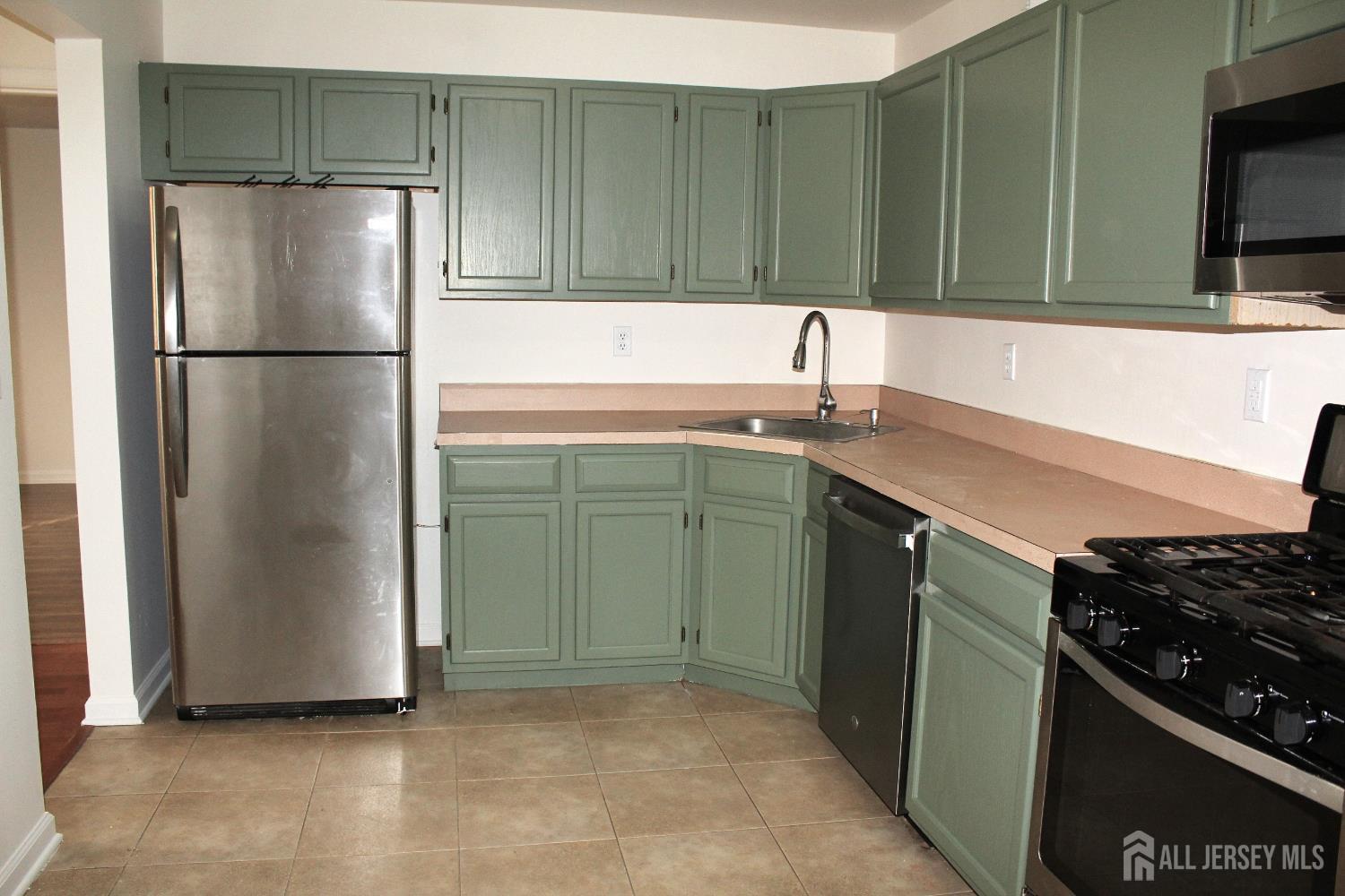 306 Plymouth Road North Brunswick NJ 08902
