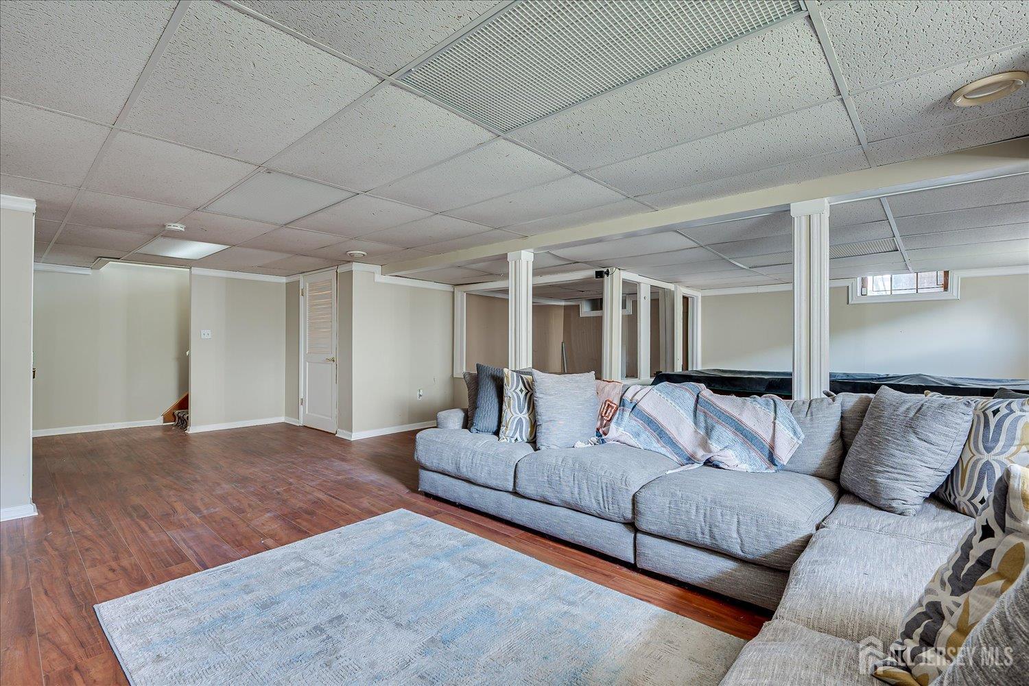 8 Nathan Drive North Brunswick NJ 08902