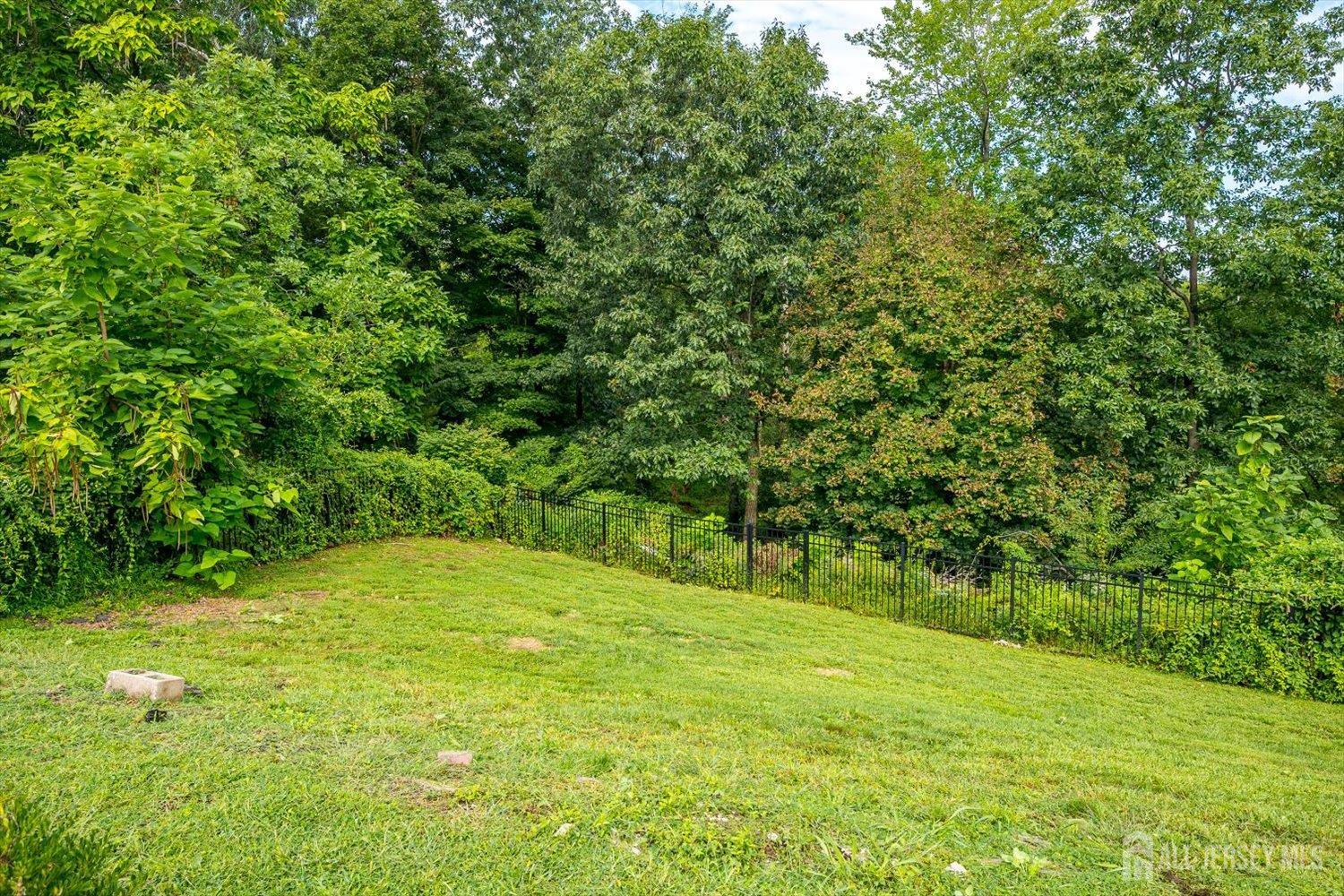 8 Nathan Drive North Brunswick NJ 08902