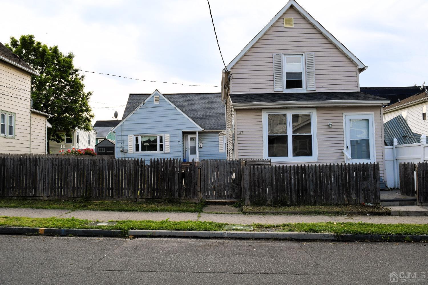 47 Christopher Street Carteret NJ 07008