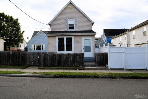 47 Christopher Street Carteret NJ 07008