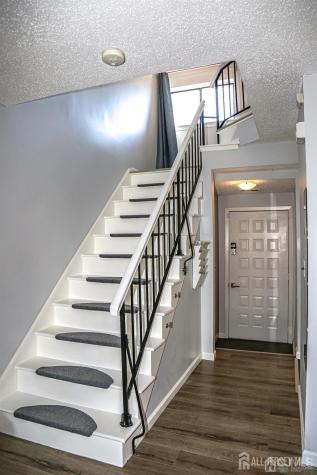 5805 Hana Road Edison NJ 08817
