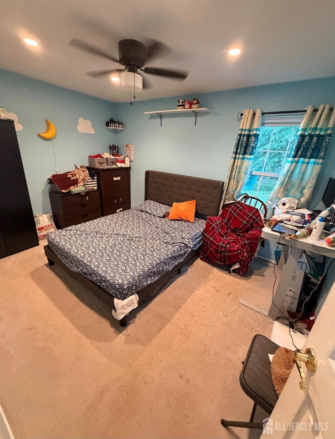 154 Zwolak Court South Plainfield NJ 07080