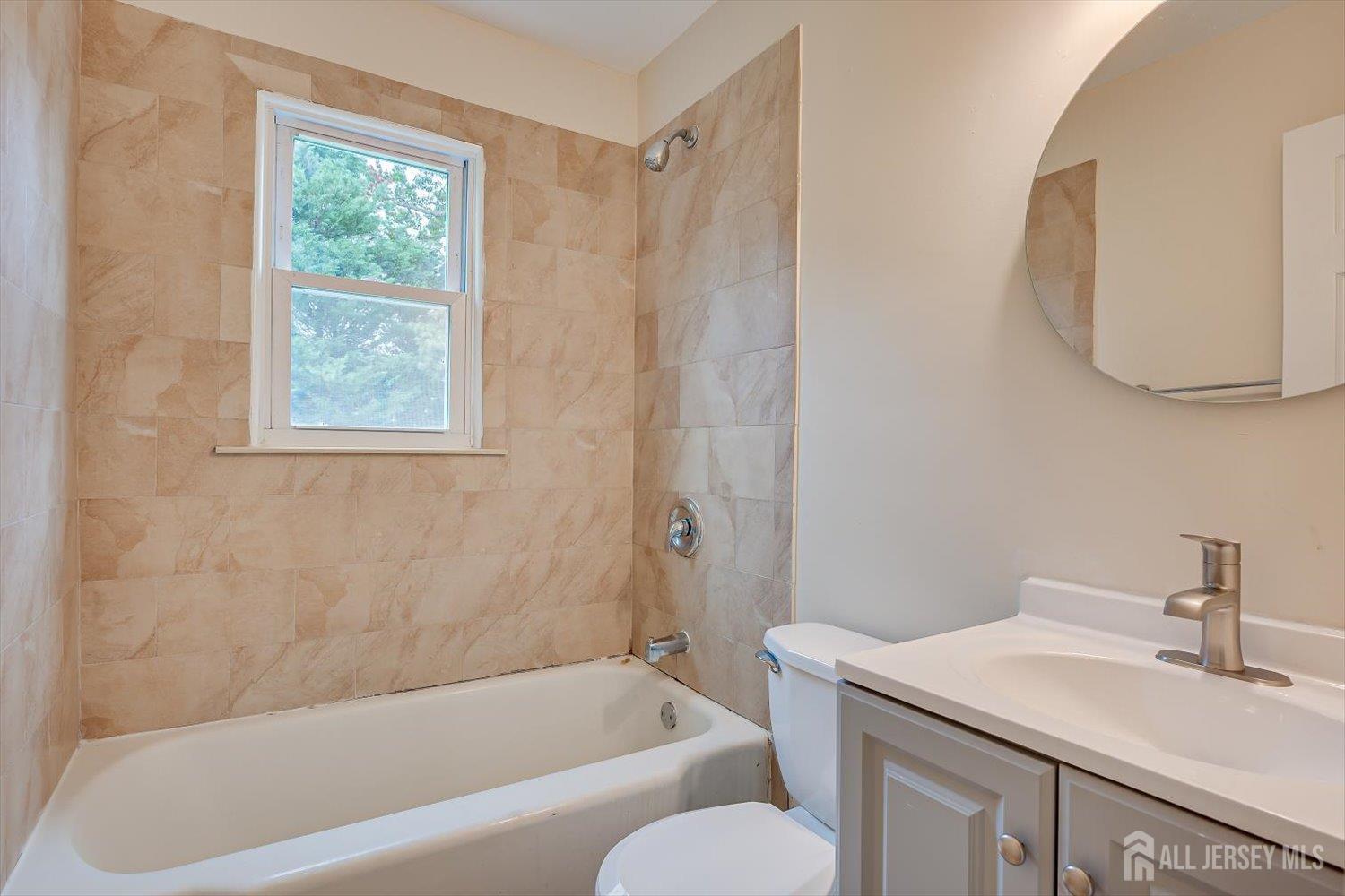 25 Ellwood Road East Brunswick NJ 08816