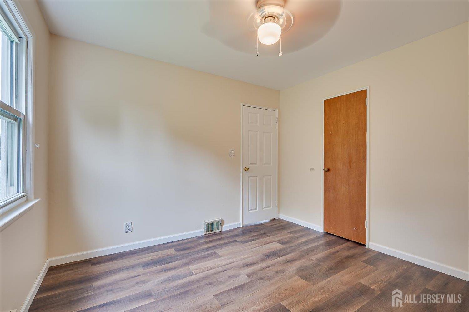 25 Ellwood Road East Brunswick NJ 08816