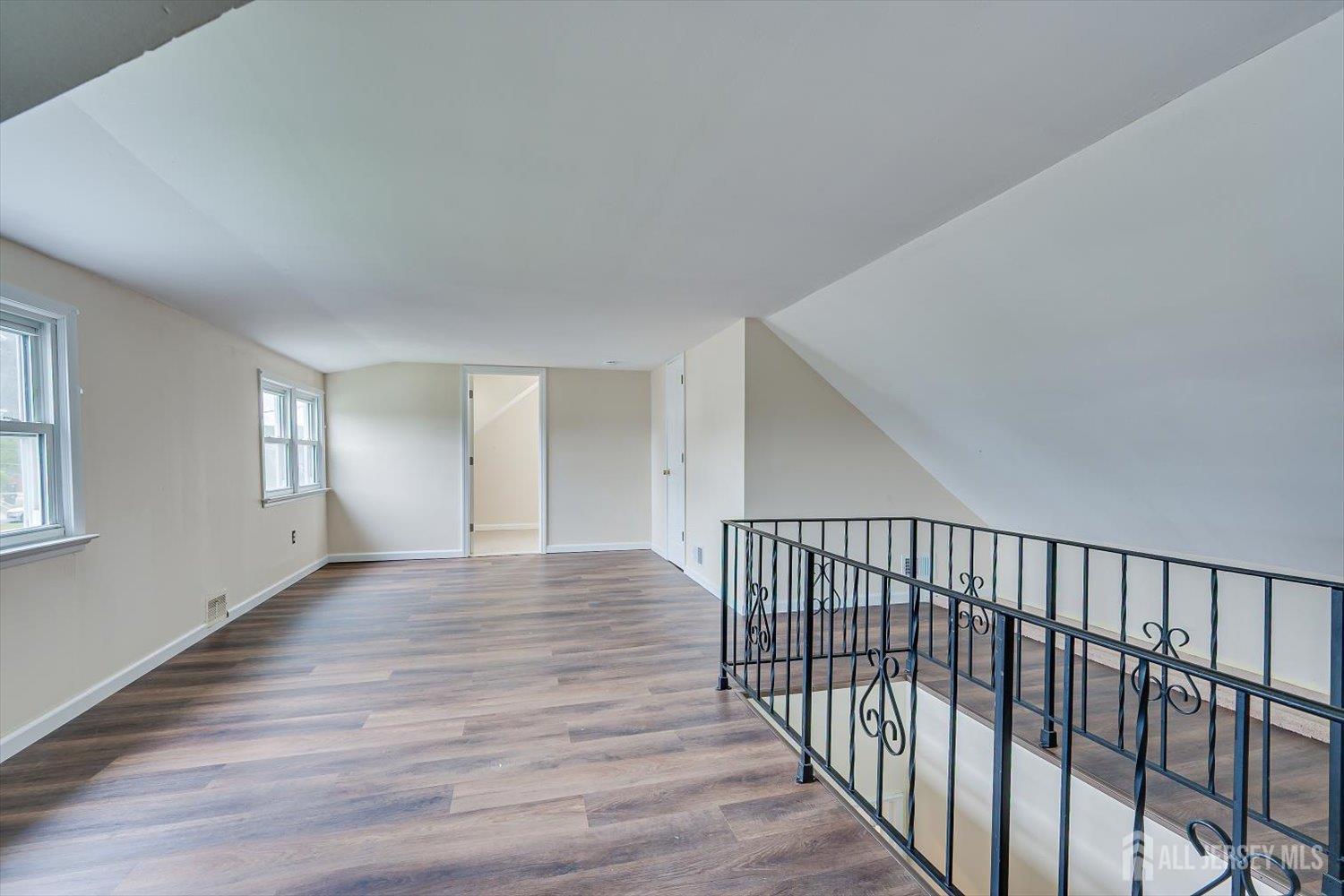 25 Ellwood Road East Brunswick NJ 08816