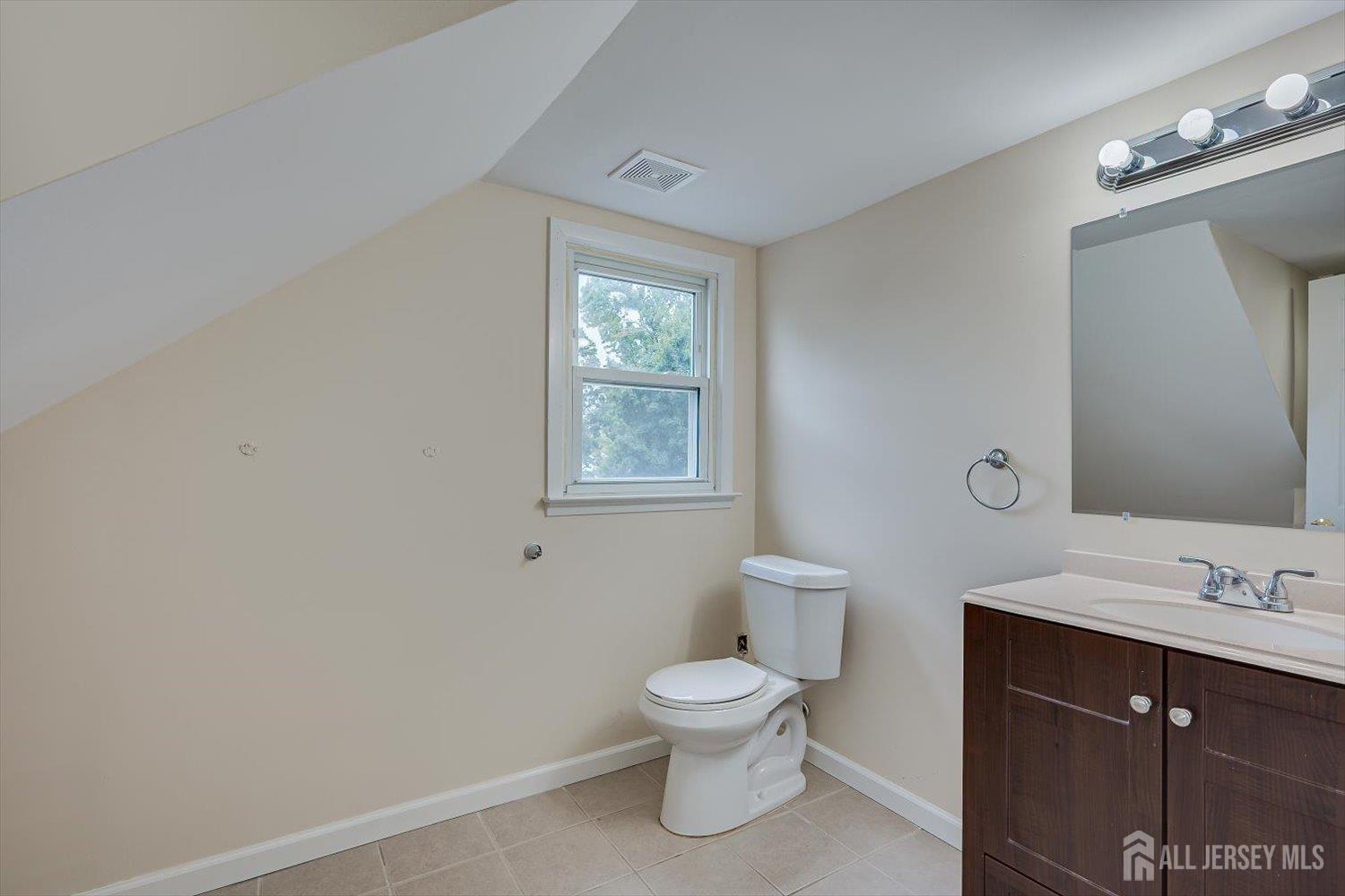 25 Ellwood Road East Brunswick NJ 08816
