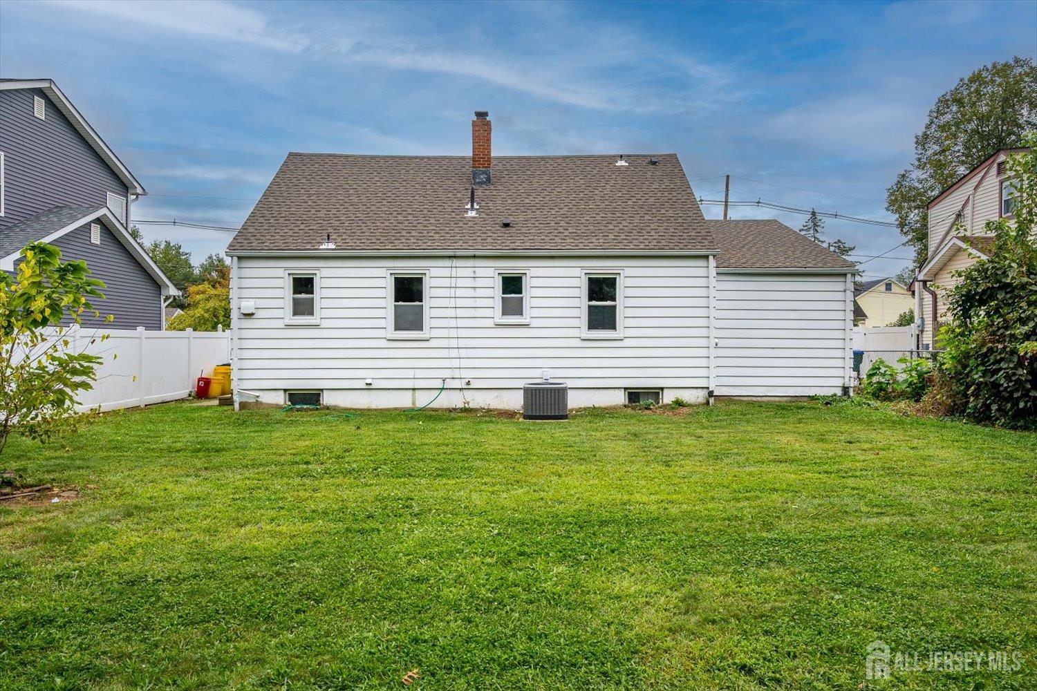 25 Ellwood Road East Brunswick NJ 08816