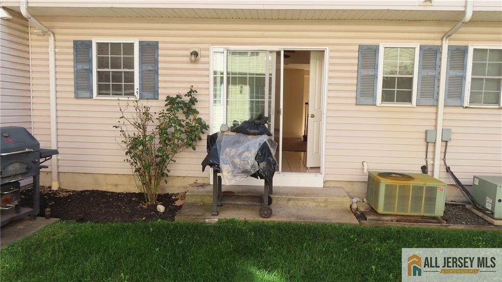 26 Henry Street Franklin NJ 08873