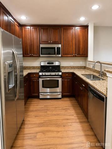 368 Rector Street Perth Amboy NJ 08861