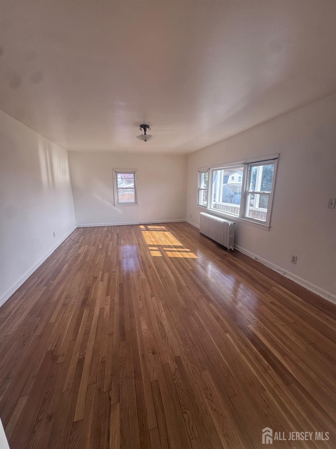 20 Howard Street Hopelawn NJ 08861