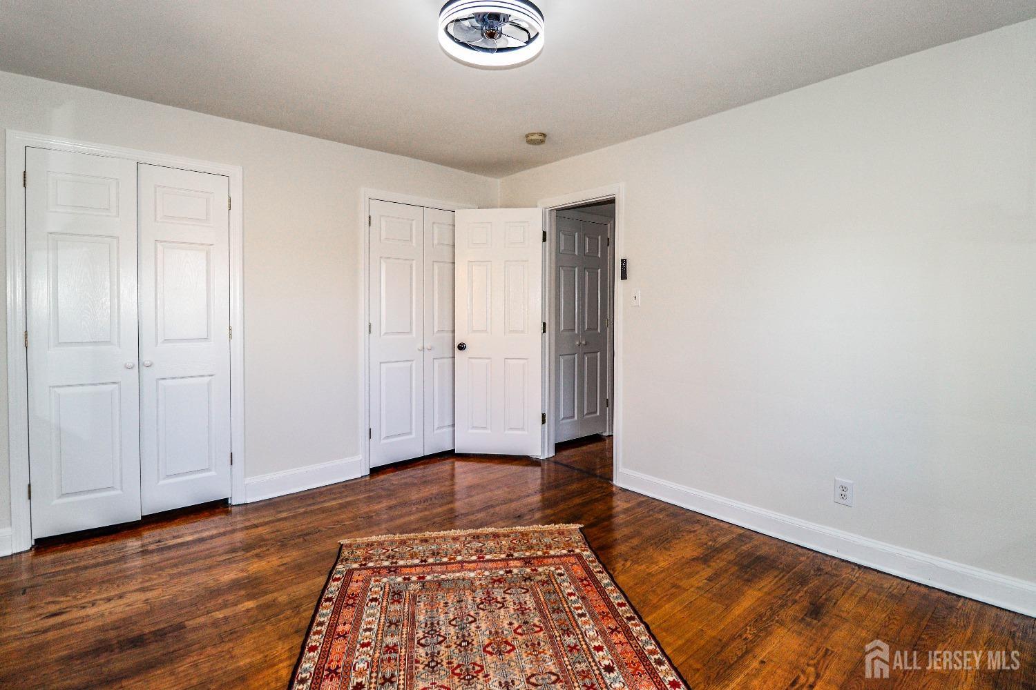 569 Main Street Metuchen NJ 08840