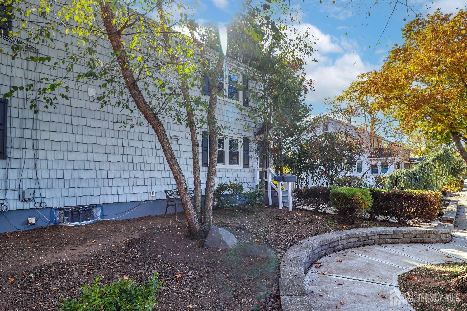 569 Main Street Metuchen NJ 08840