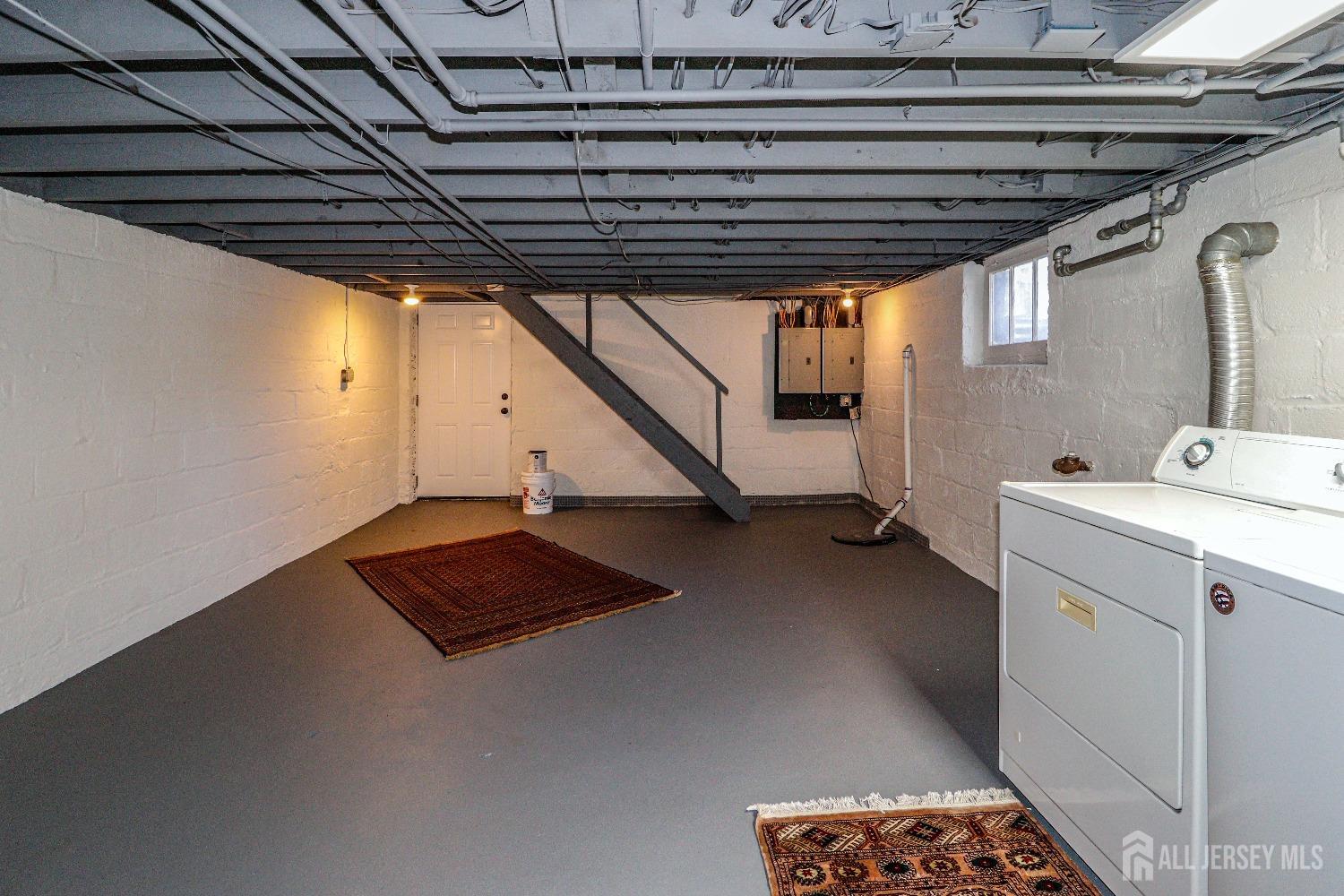569 Main Street Metuchen NJ 08840