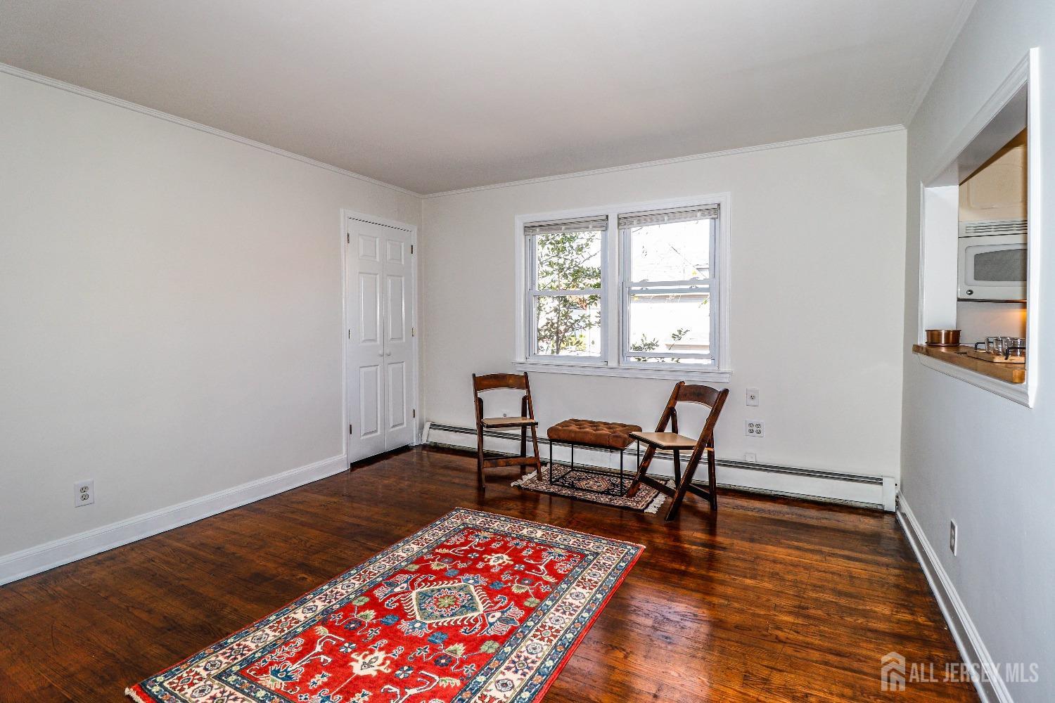 569 Main Street Metuchen NJ 08840