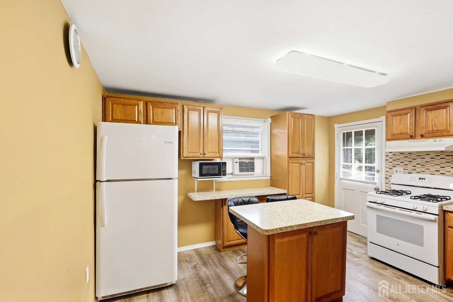 65 Campbell Avenue Edison NJ 08817