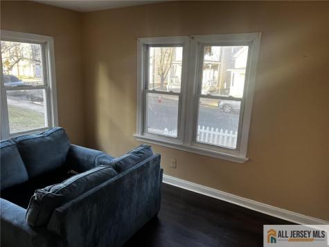 186 Comstock Street New Brunswick NJ 08901