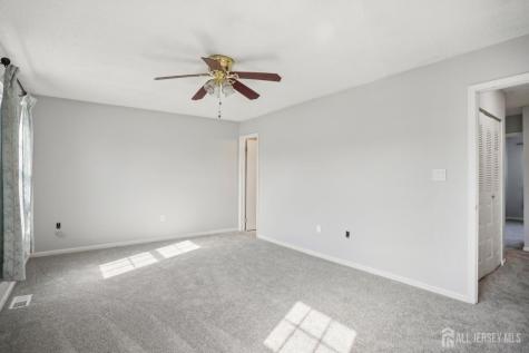 204 Hampshire Court Piscataway NJ 08854