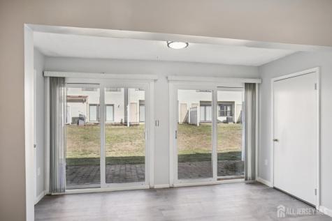 204 Hampshire Court Piscataway NJ 08854