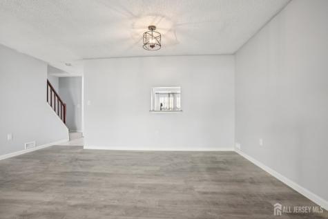 204 Hampshire Court Piscataway NJ 08854
