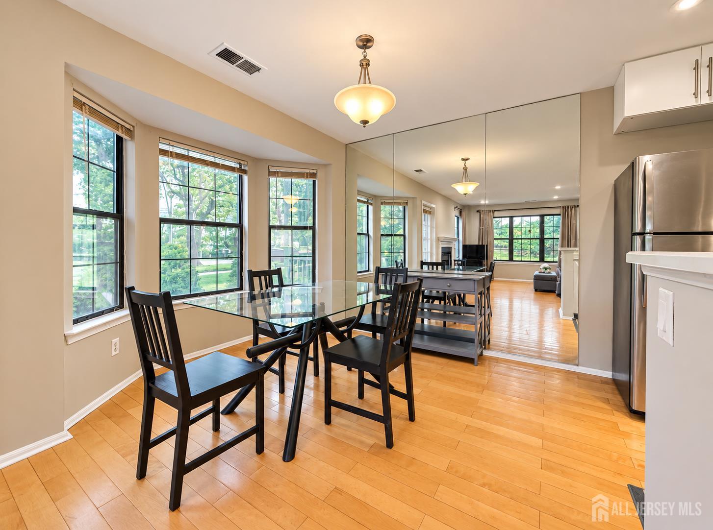 342 Crosspointe Drive East Brunswick NJ 08816