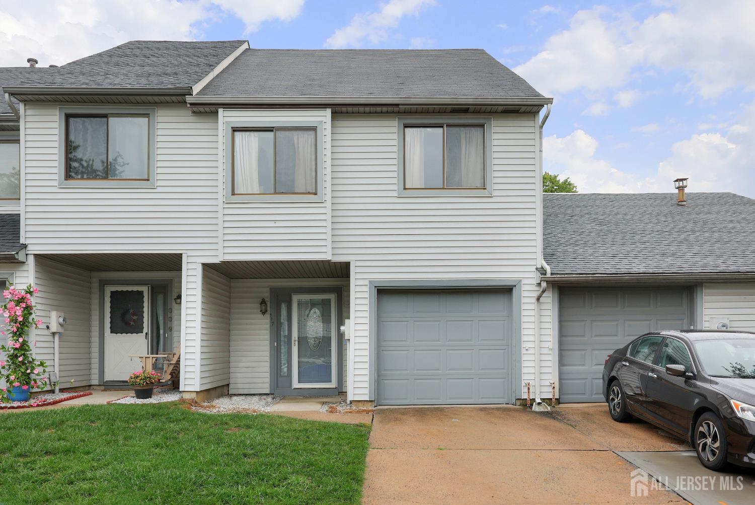 117 Lexington Circle Matawan NJ 07747
