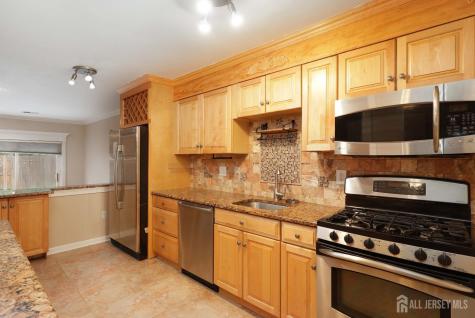 117 Lexington Circle Matawan NJ 07747