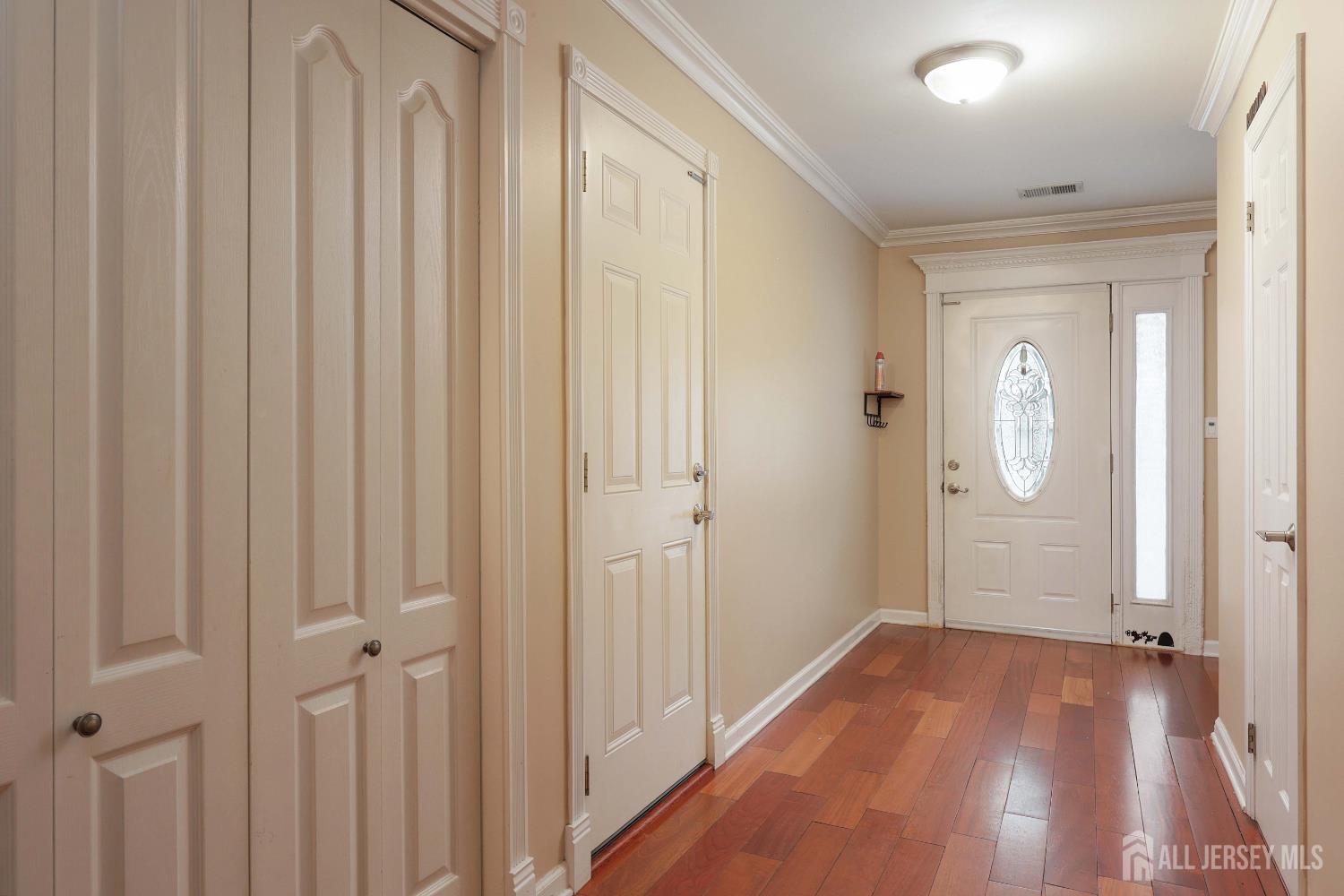 117 Lexington Circle Matawan NJ 07747