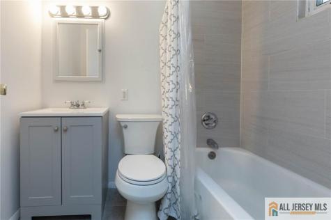 10 Eardley Road Edison NJ 08817