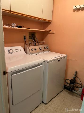 196 Wycoff W Way East Brunswick NJ 08816