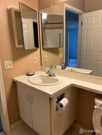 196 Wycoff W Way East Brunswick NJ 08816