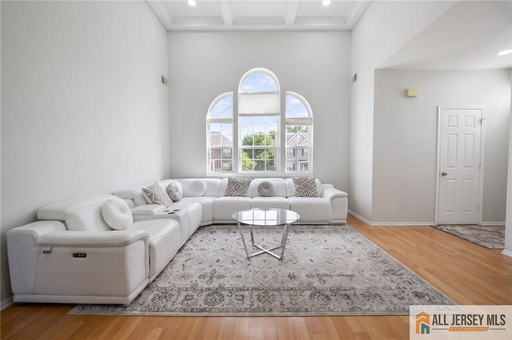 67 Glen Oaks Court Old Bridge NJ 08857