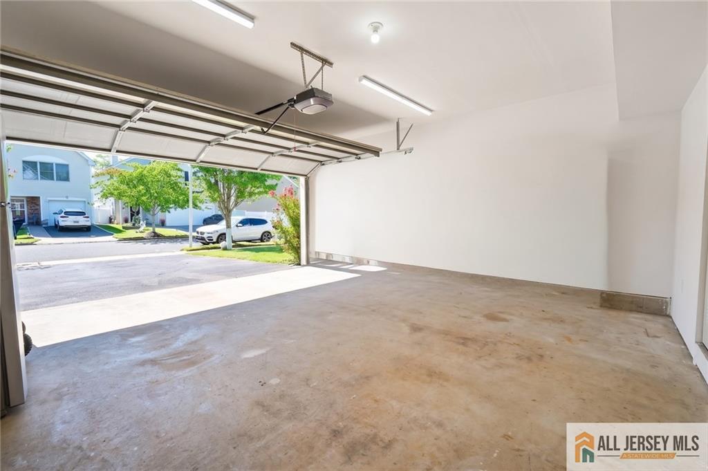 67 Glen Oaks Court Old Bridge NJ 08857