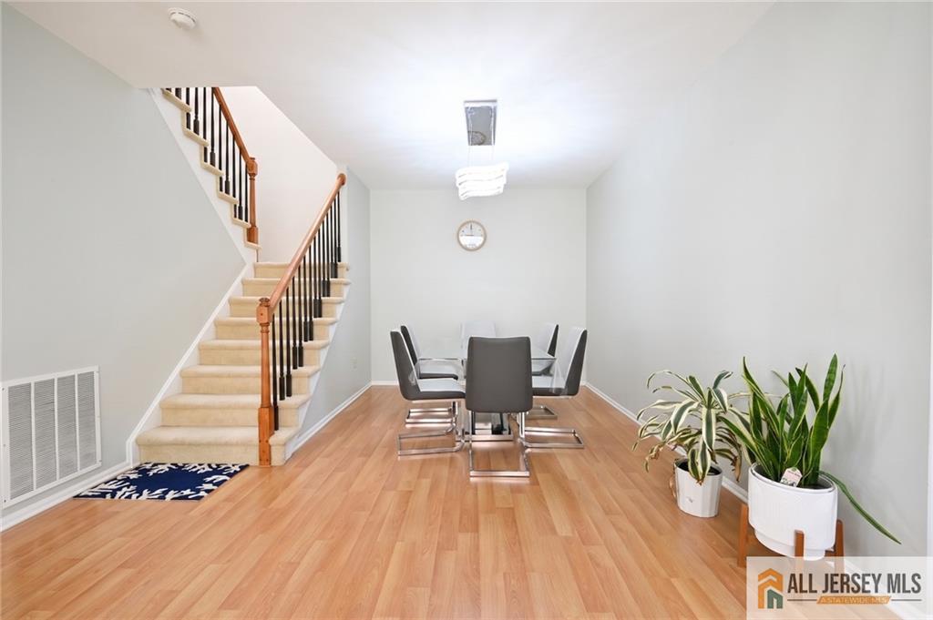 67 Glen Oaks Court Old Bridge NJ 08857