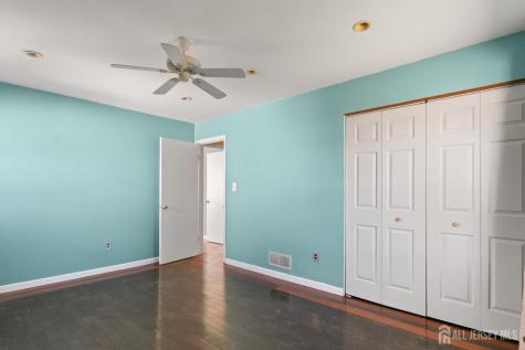 12 Mershon Lane Plainsboro NJ 08536