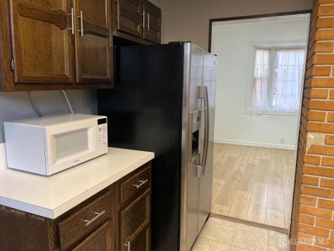 138 Luther Avenue Avenue Hopelawn NJ 08861