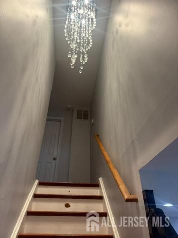 16 Wakefield Drive Edison NJ 08820