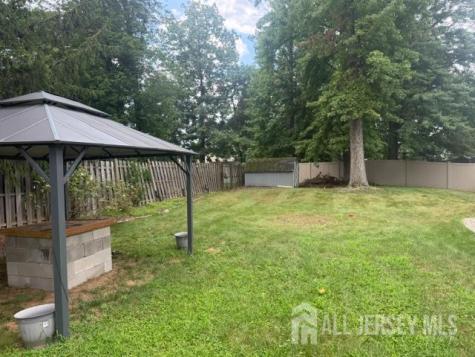 16 Wakefield Drive Edison NJ 08820