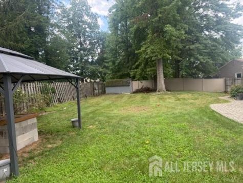 16 Wakefield Drive Edison NJ 08820