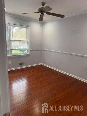 16 Wakefield Drive Edison NJ 08820