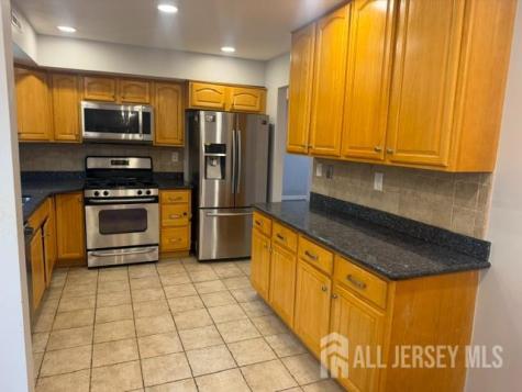 16 Wakefield Drive Edison NJ 08820