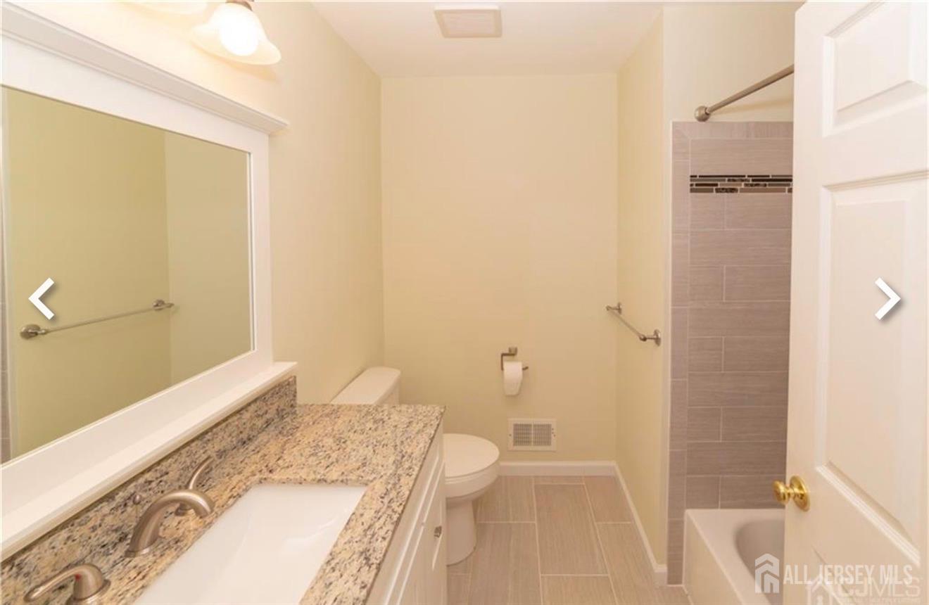 197 Windsong Circle East Brunswick NJ 08816