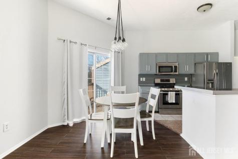 5033 Beech Court South Brunswick NJ 08852