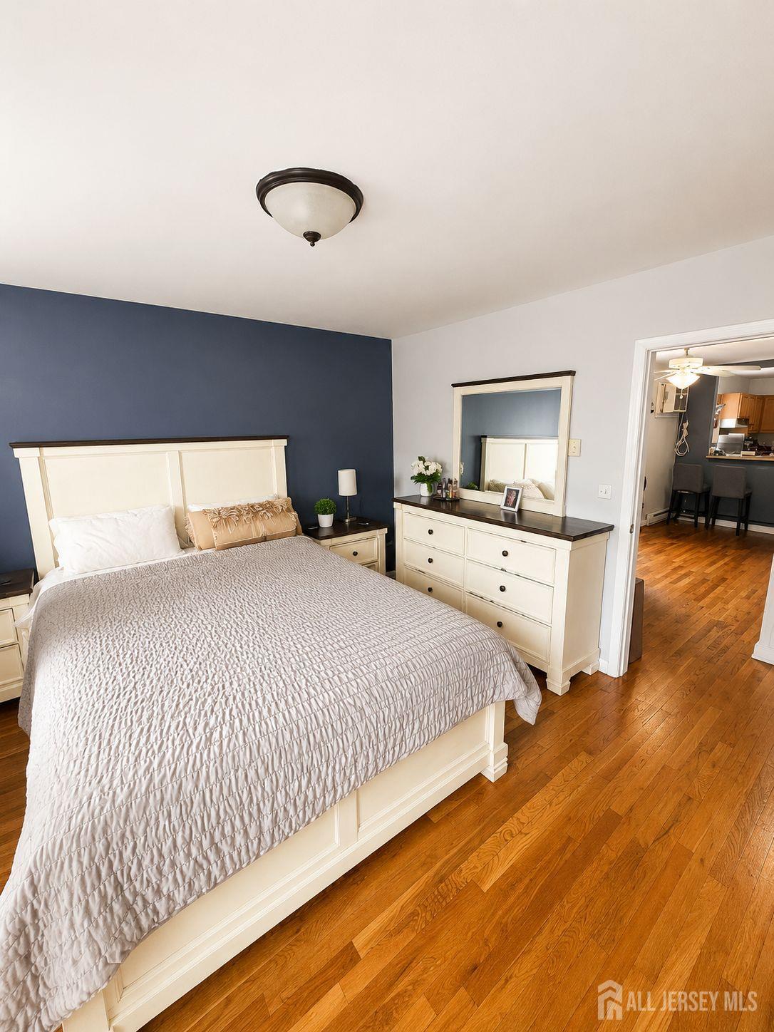 600 N 6th 2nd Floor Street N Newark NJ 07107
