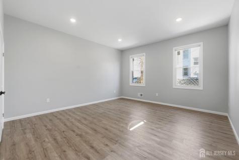 327 S Orange Avenue S Newark NJ 07103