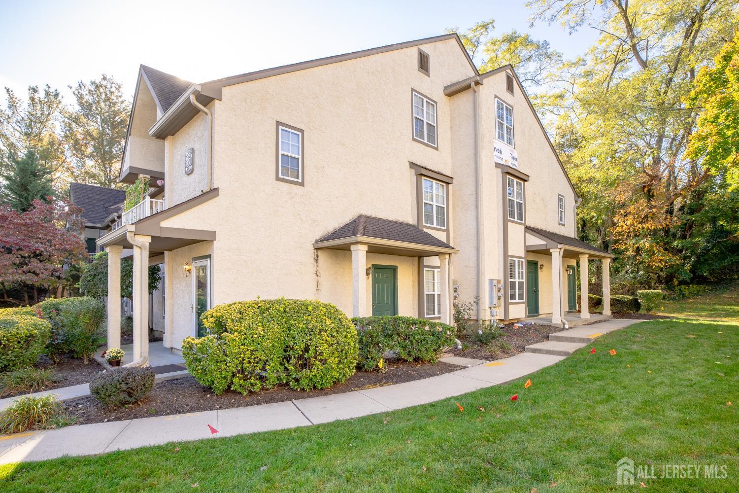 1307 Commons At Kingswood Drive East Brunswick NJ 08816